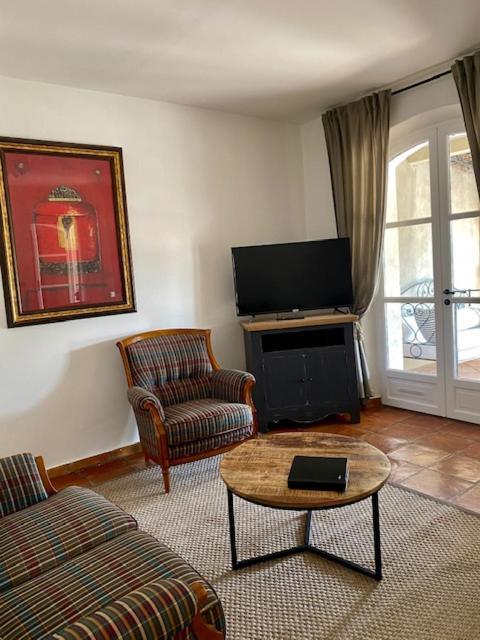 Отель Bastide Sainte Anne Экстерьер фото